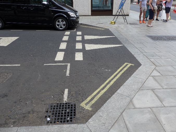 Image from 3D model of junction, or photo of junction. Refer to text for a full description of what is shown in the images.